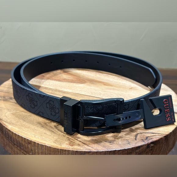 Men’s Guess Black / Black  Reversible Belt XL (42-44) - Picture 1 of 9